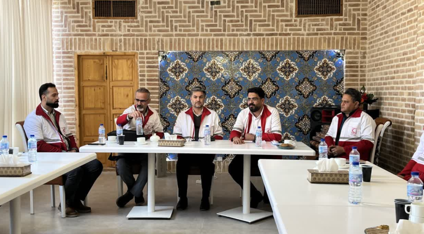 هم‌افزایی کارشناسان داوطلبان هلال احمر، گام مؤثر برای ارتقای خدمات بشردوستانه در یزد